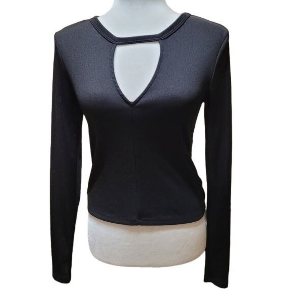 H&M Divided Women's Medium Basic Black Crop Top Keyhole Neckline Long Sleeve